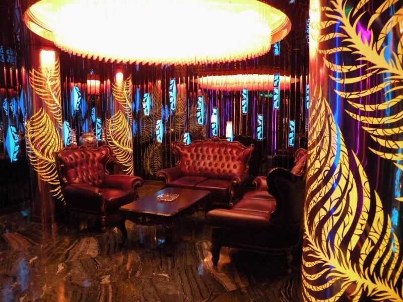 鹤岗商务KTV攻略-萝北县ktv预订