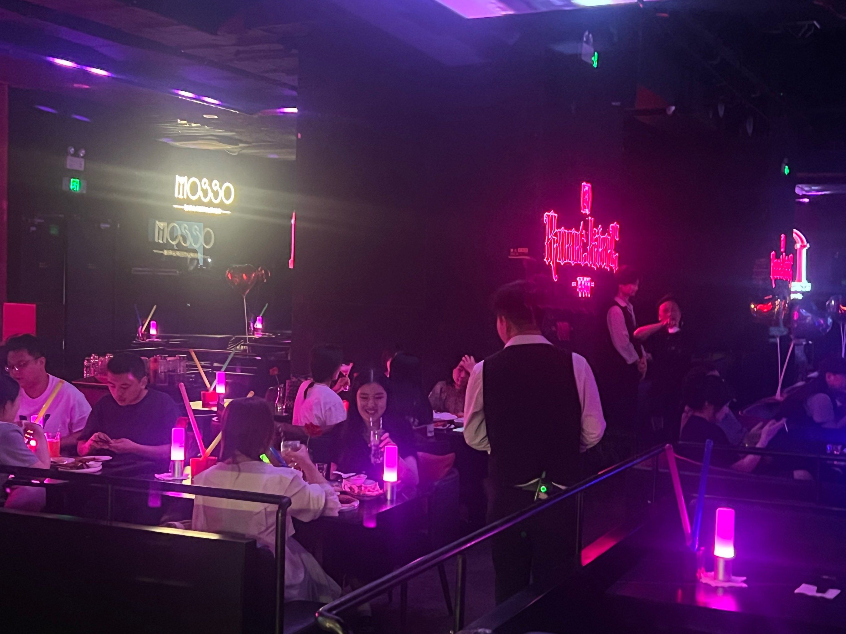 鹤岗商务ktv中低端区别解析-萝北县ktv预订